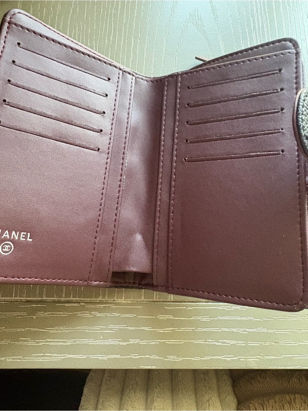 FASHION Black Caviar with Silver Hardware Wallet - Picture 8 of 15
